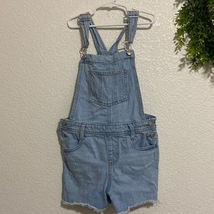 Cat & Jack Denim Short Bibs Size 7/8